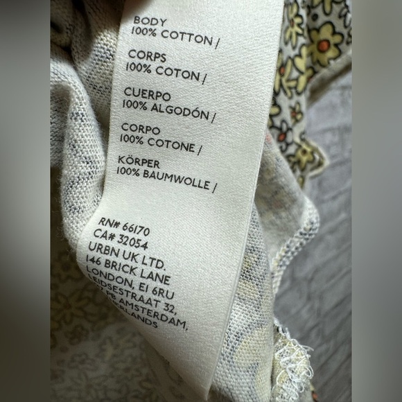 We The Free Flower Peace Hippie Cropped Short Sleeve Tee Women’ Xl NWT - Picture 7 of 10